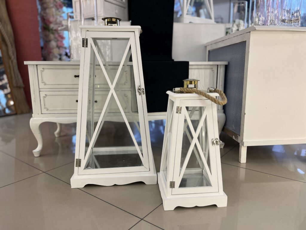 latarnie drewniane białe 