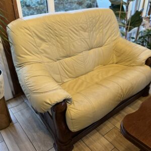 image00015 kanapa PRL