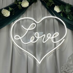 image00091 napis ledowy love